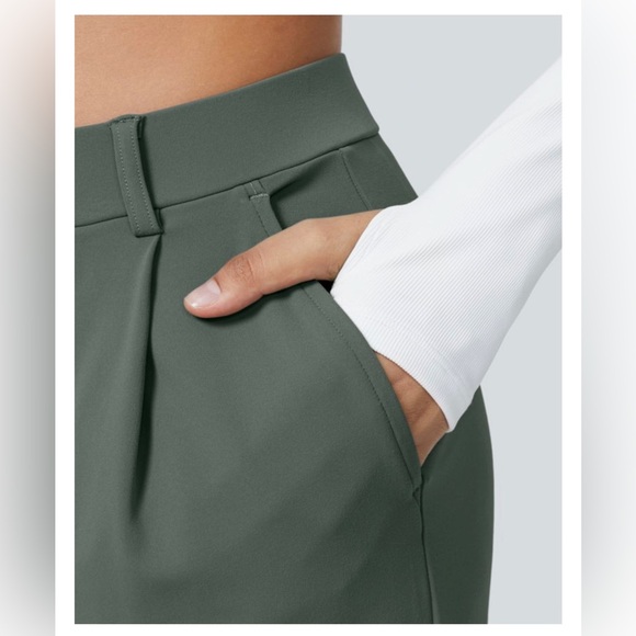 Daystretch High Waisted Pocket Straight Leg Work Pants Size M Petite Green - Picture 3 of 5